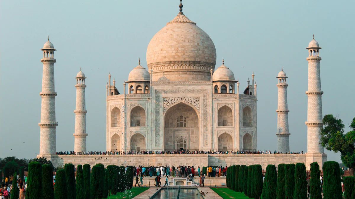 Top 10 Travel Tips to Travel in India