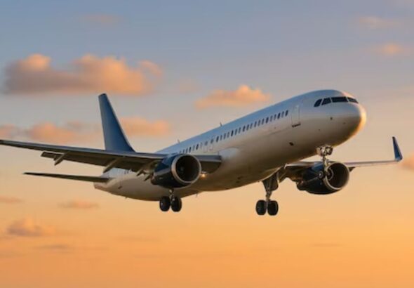 5 Reasons Why Flights Take Longer Routes Instead of Straight Lines