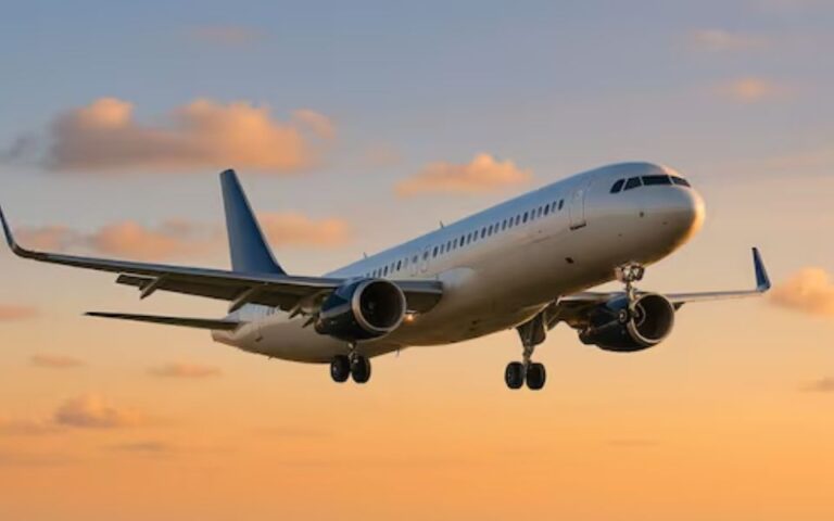 5 Reasons Why Flights Take Longer Routes Instead of Straight Lines